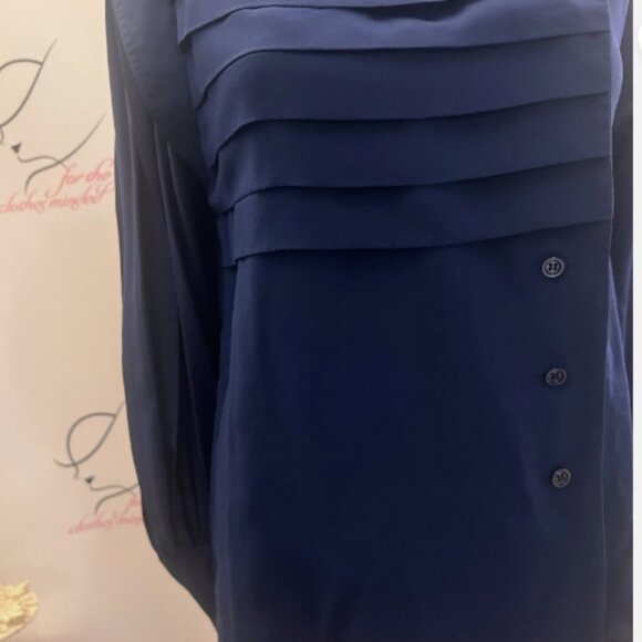 Monique Lhuilier. Sz 36. Designer. $119 Navy Pleated. Silk. Long Sleeve. B127 - Picture 3 of 8